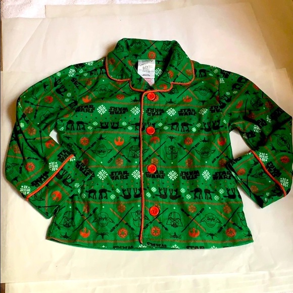 Sz 2 boy’s Disney Star Wars pajama holiday Top - Picture 9 of 9